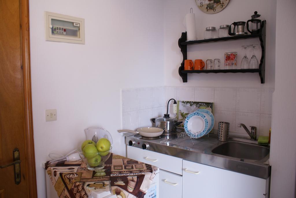 Nancy Rooms Skala Kallonis Exterior photo
